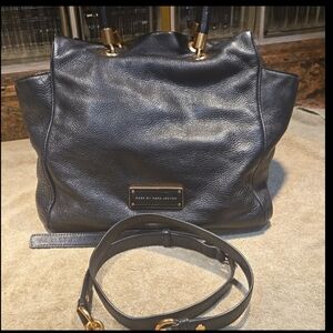 Marc by Marc Jacobs Black Leather Shoulder Bag EUC
